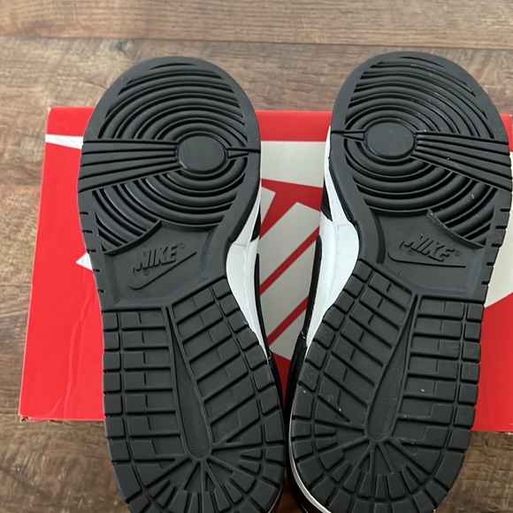 MENS NIKE DUNK LOW SNEAKER - Picture 4 of 8